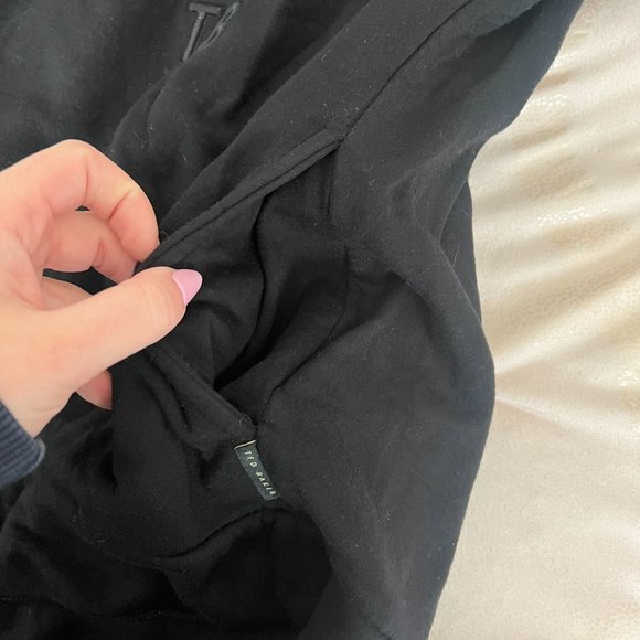 Ted Baker Yinzie black pink hooded sweatshirt size 4 like new condition! - Picture 6 of 10